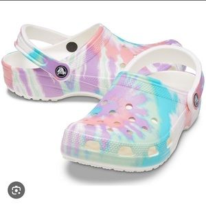 Crocs Classic Tie Dye Marble Sandals